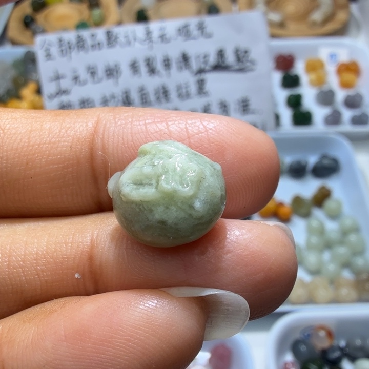 和田玉未镶嵌珠宝奇石