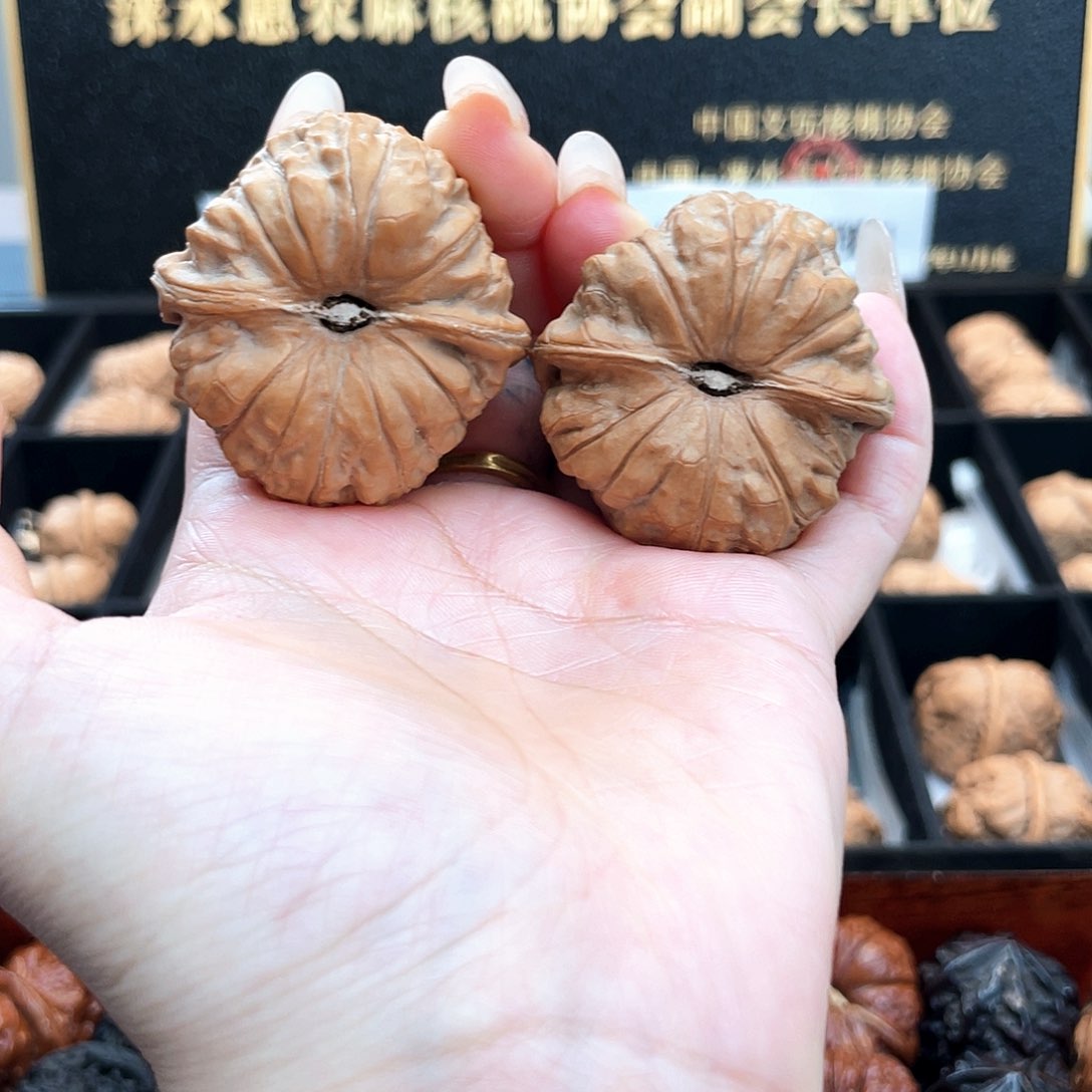 把件文玩核桃42南瓜全品酒杯深凹底大正肩42S2