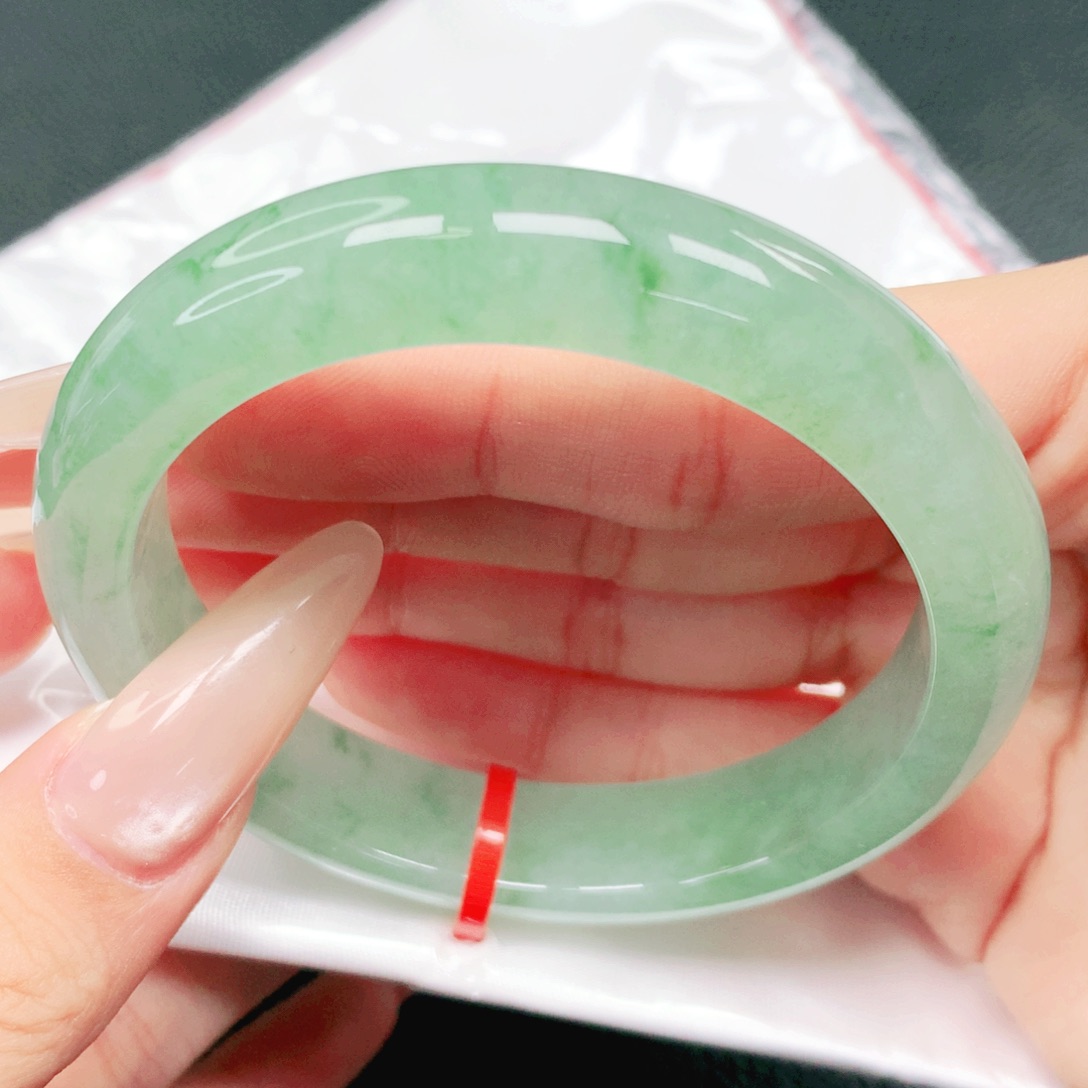 翡翠未镶嵌手镯56