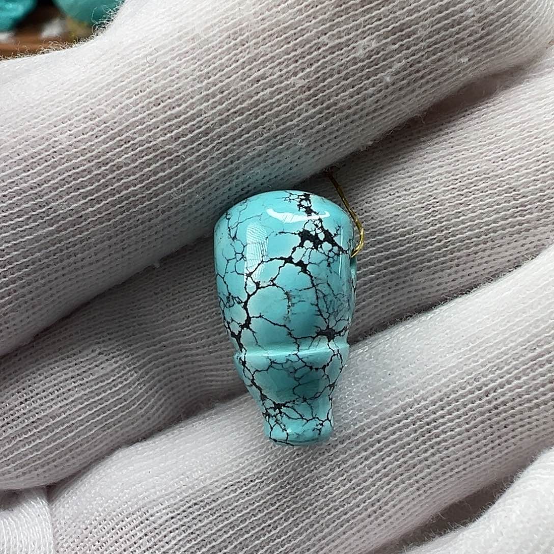 绿松石配饰未镶嵌