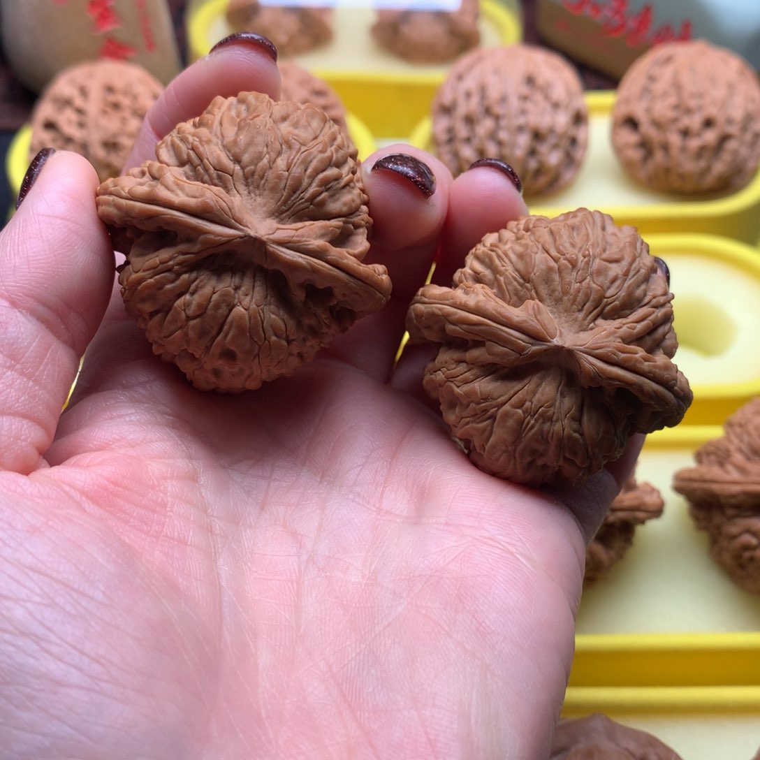 文玩核桃吊坠全品42球白