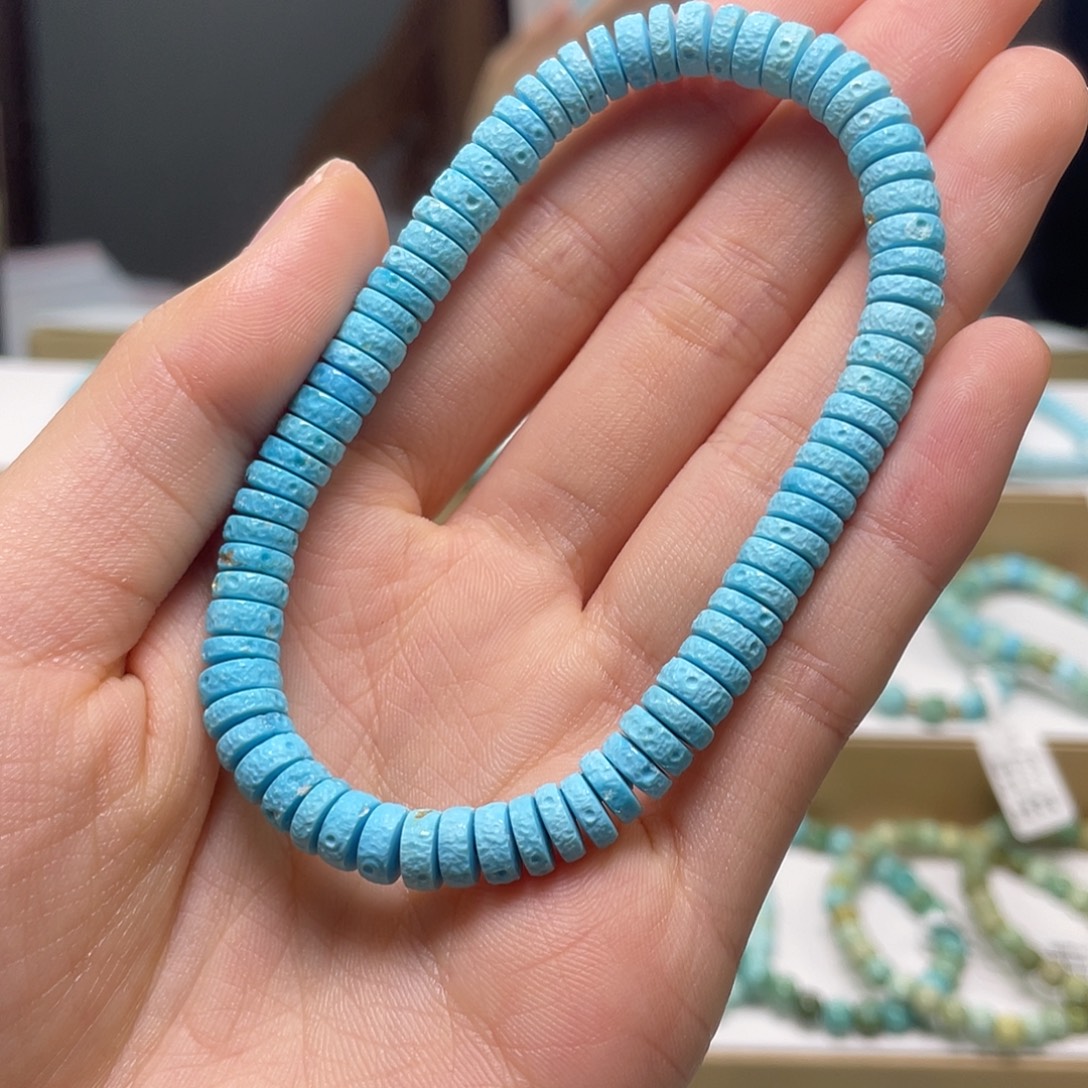 绿松石未镶嵌珠宝奇石11