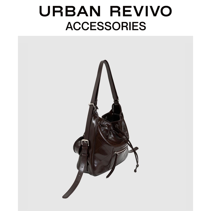 URBAN REVIVO2025冬季新款女士复古菱格单肩斜挎包UAWB50276