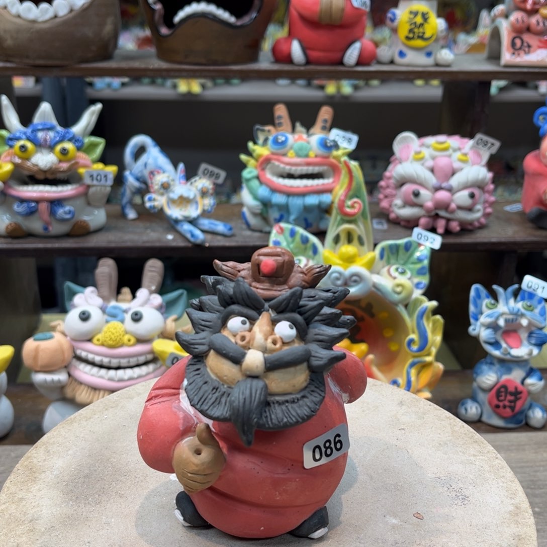 陶瓷纯手工抽象陶瓷摆件微瑕086