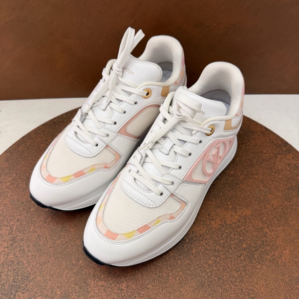 99新 LouisVuitton/路易威登 粉黄棋盘格run away运动鞋/38码