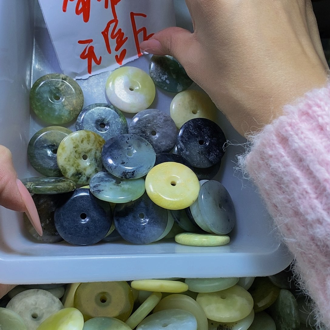 未镶嵌蛇纹石玉其他197