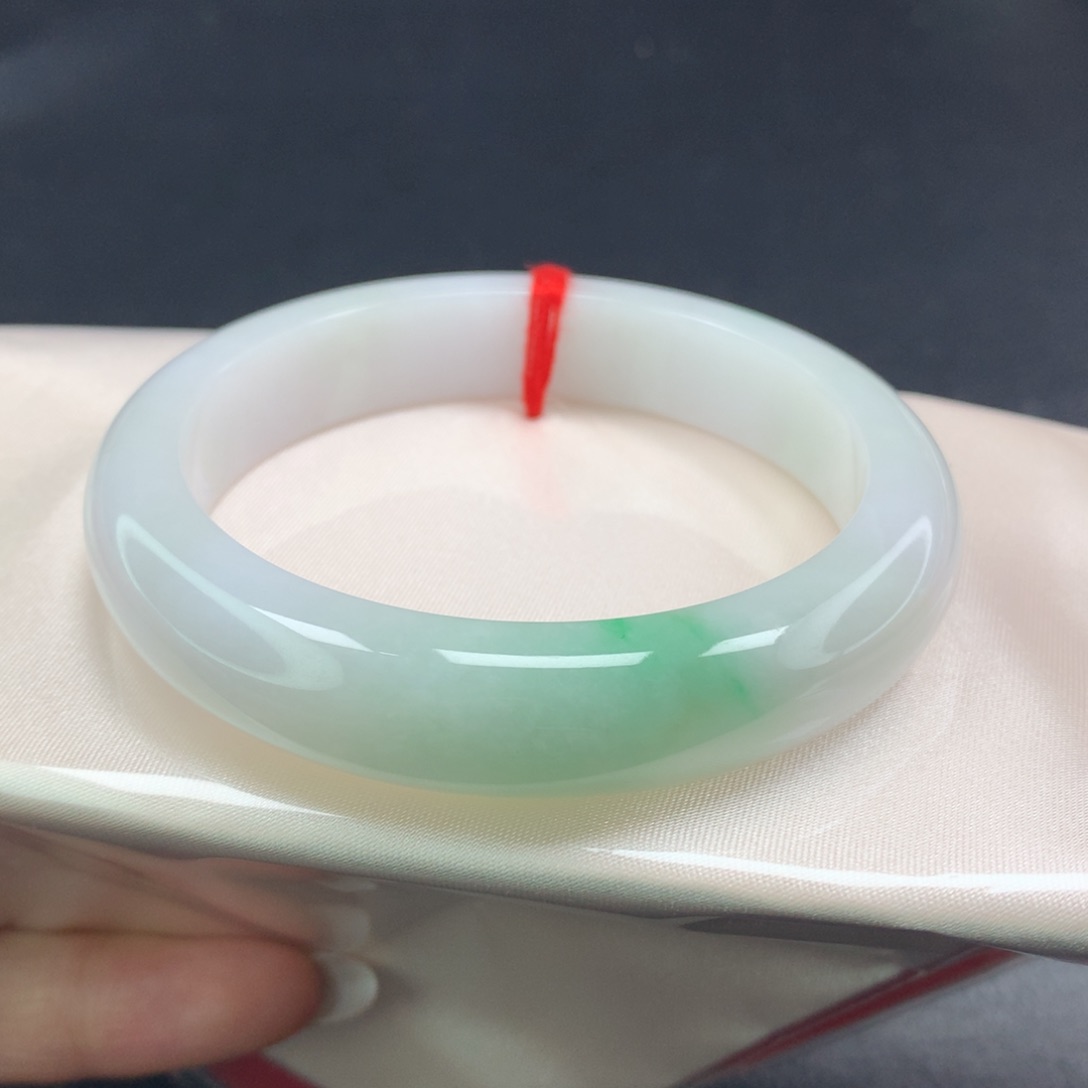 翡翠手镯未镶嵌(8号)