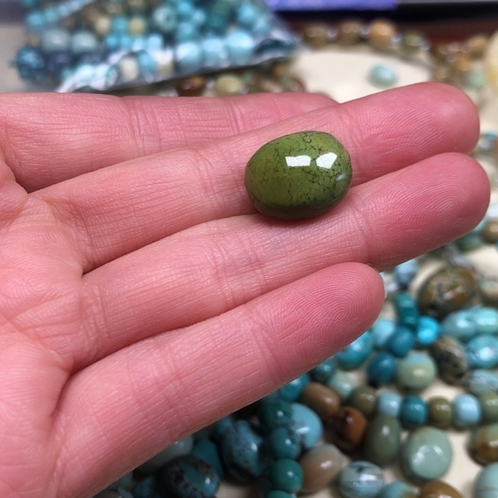 绿松石未镶嵌糖豆原矿