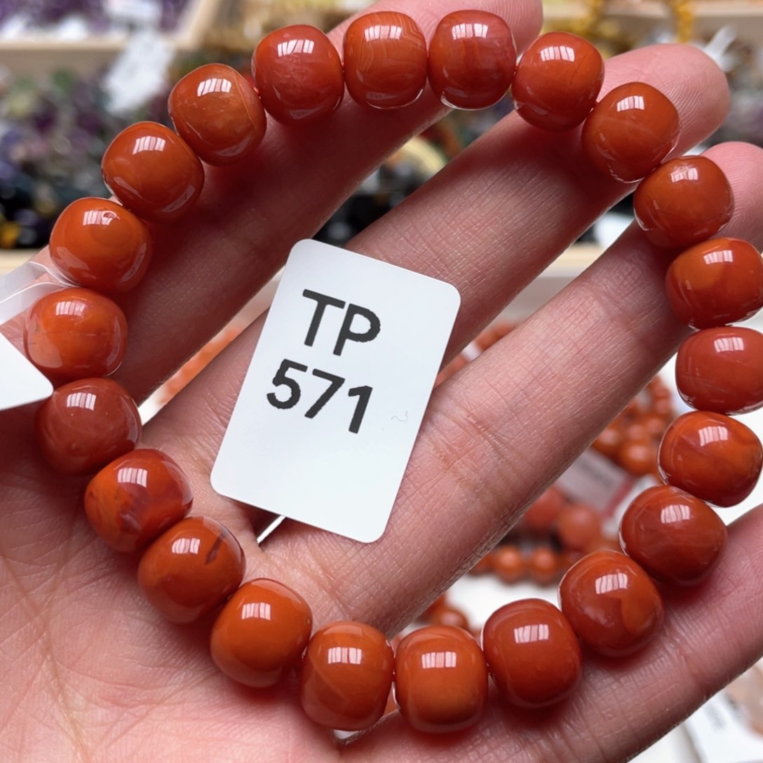 南红玛瑙手饰未镶嵌