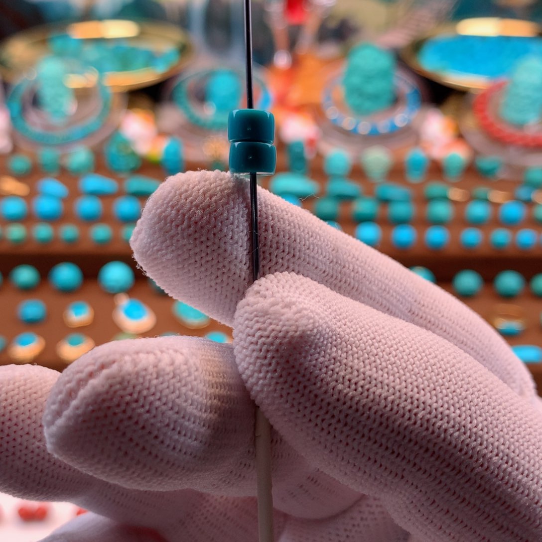 绿松石配饰未镶嵌余*花