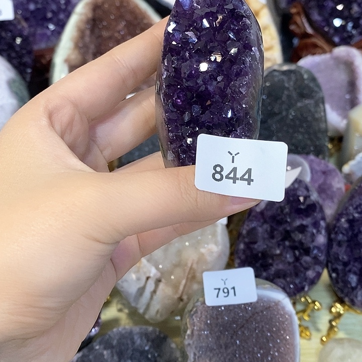 紫晶大型摆件（非配饰）未镶嵌