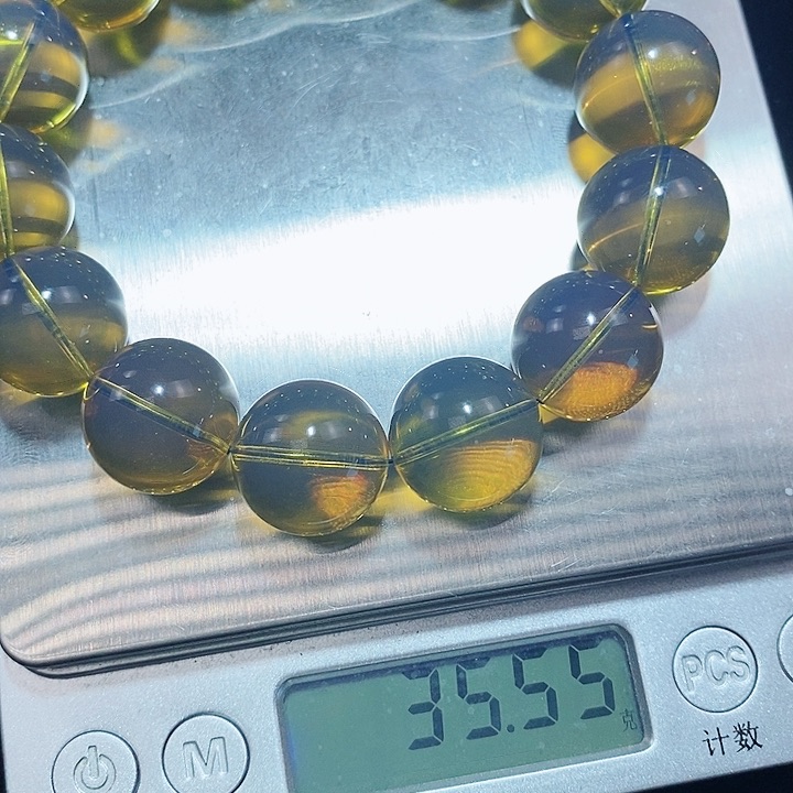琥珀颈饰未镶嵌永**境一