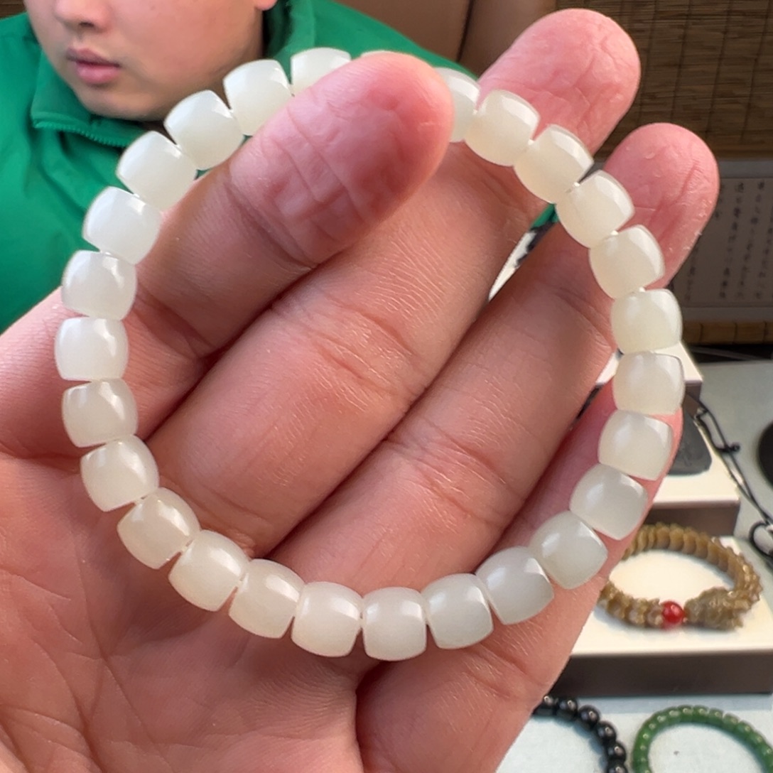 和田玉未镶嵌手链