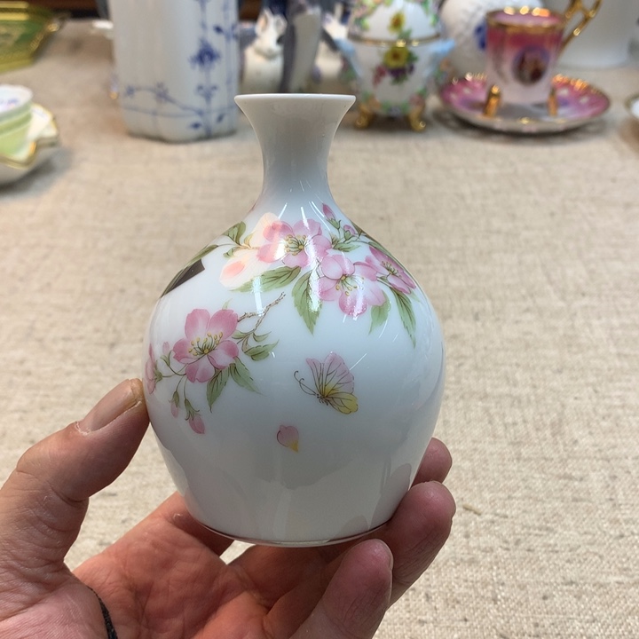 金瓷阁家的美丽瓷器