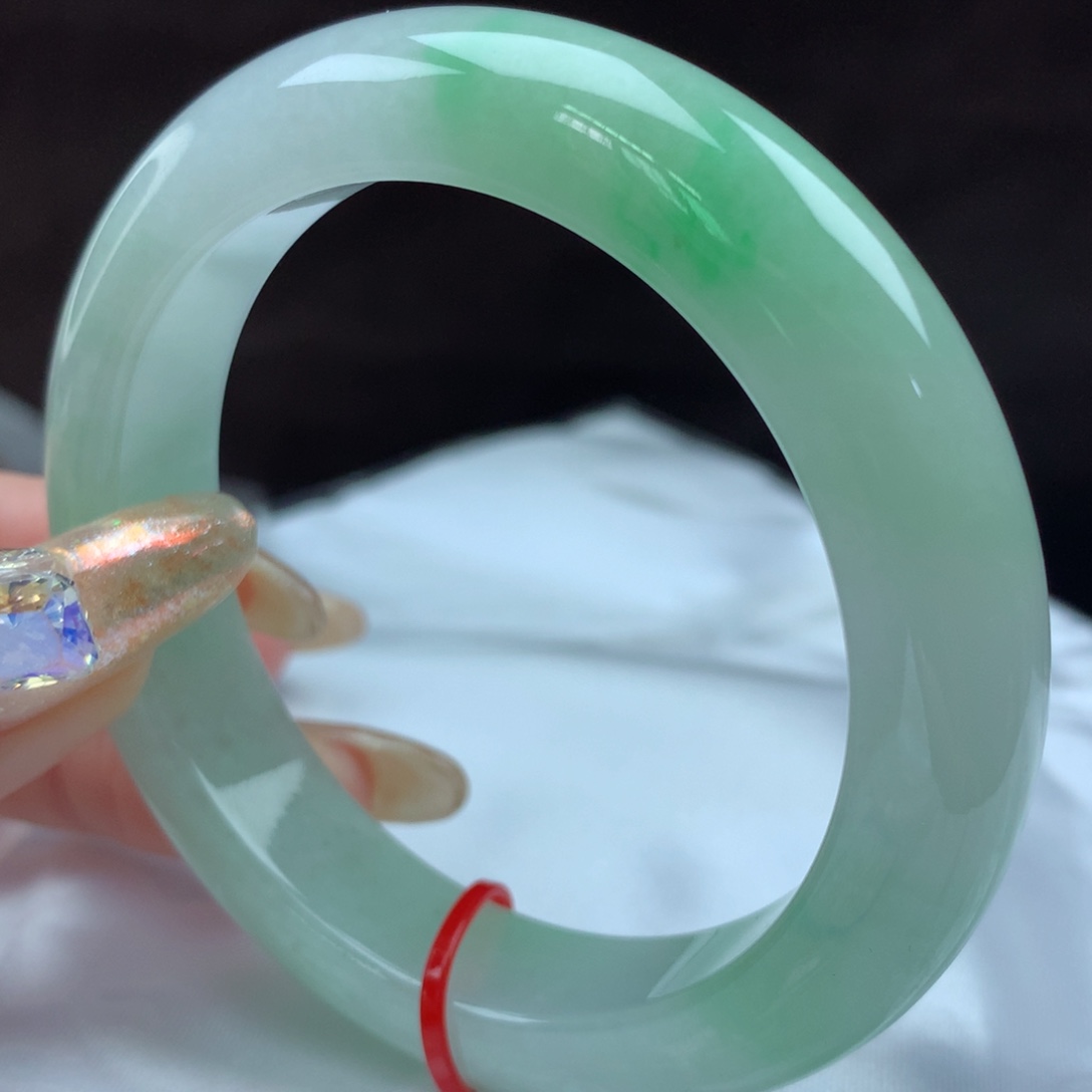 翡翠手镯未镶嵌963631，