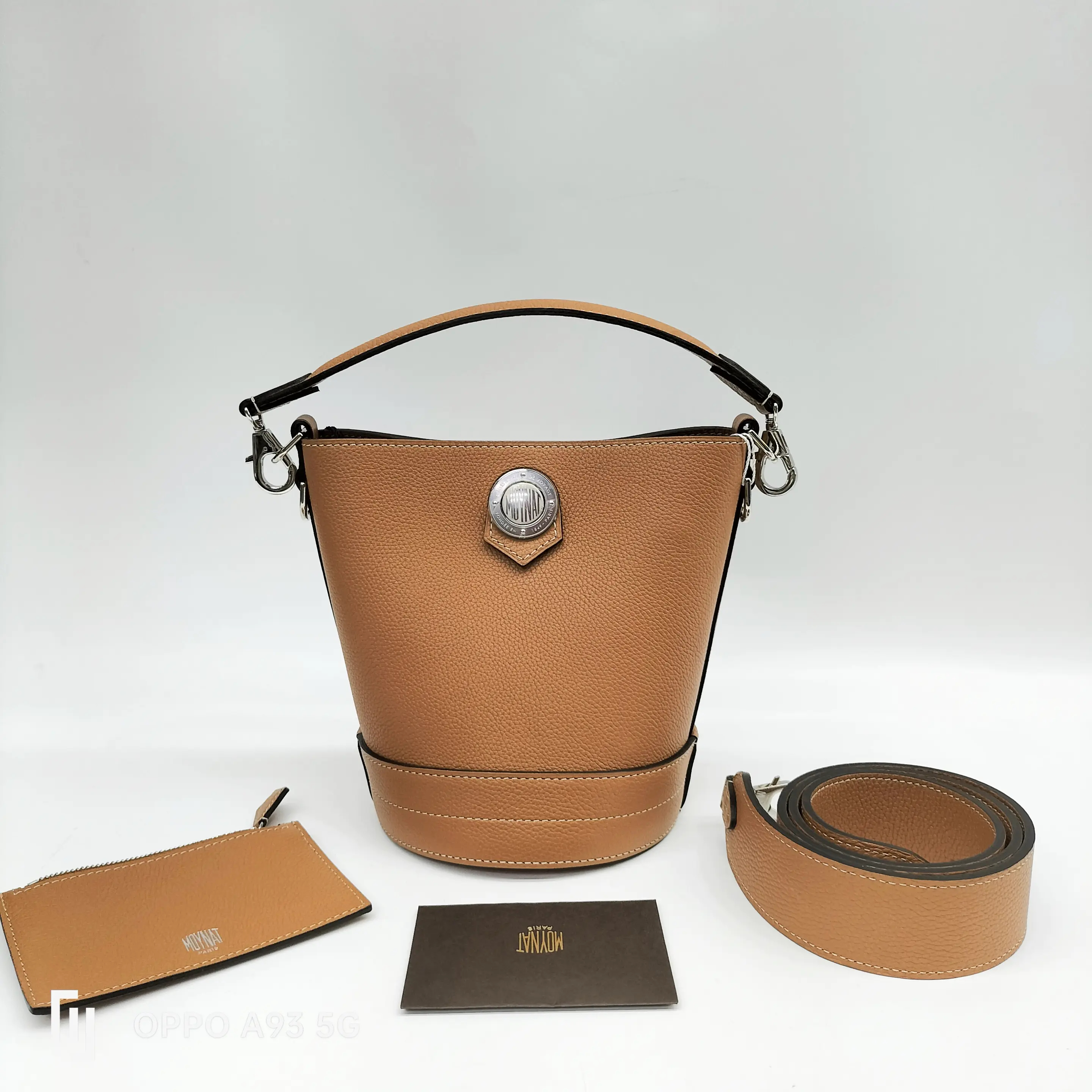 99新 MOYNAT/摩奈 99新摩奈焦糖色手提斜挎包棕色