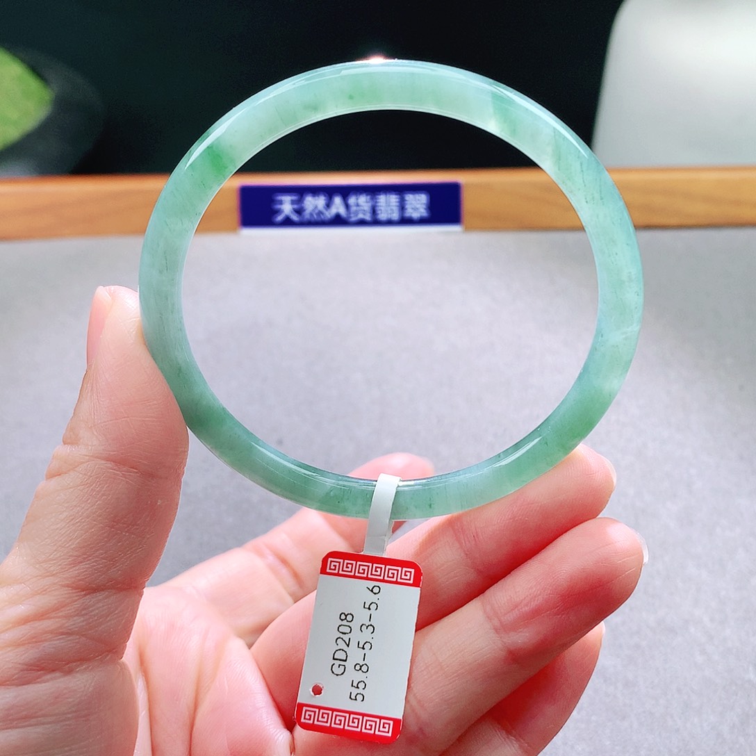 未镶嵌手镯翡翠天然翡翠手镯a货