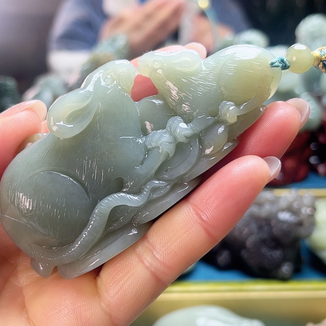 和田玉挂件未镶嵌