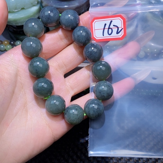 和田玉和田玉边角料随机发未镶嵌