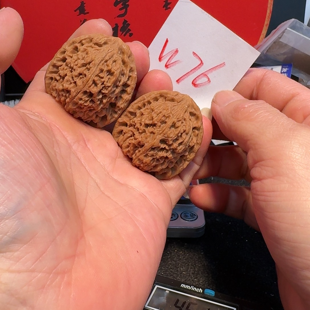 播***歌文玩核桃把件40南将
