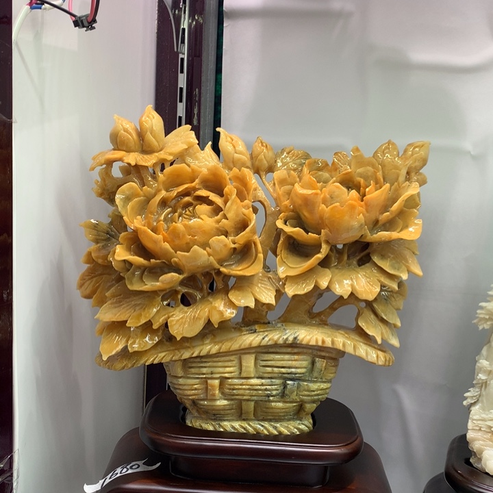 玉家居摆件寓意花开富贵