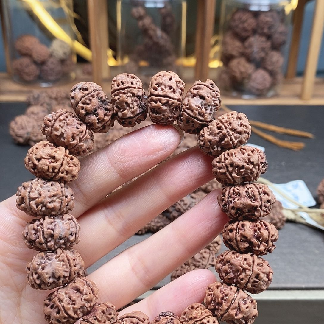 喜***逢金刚菩提手串18mm天然纽扣扇面