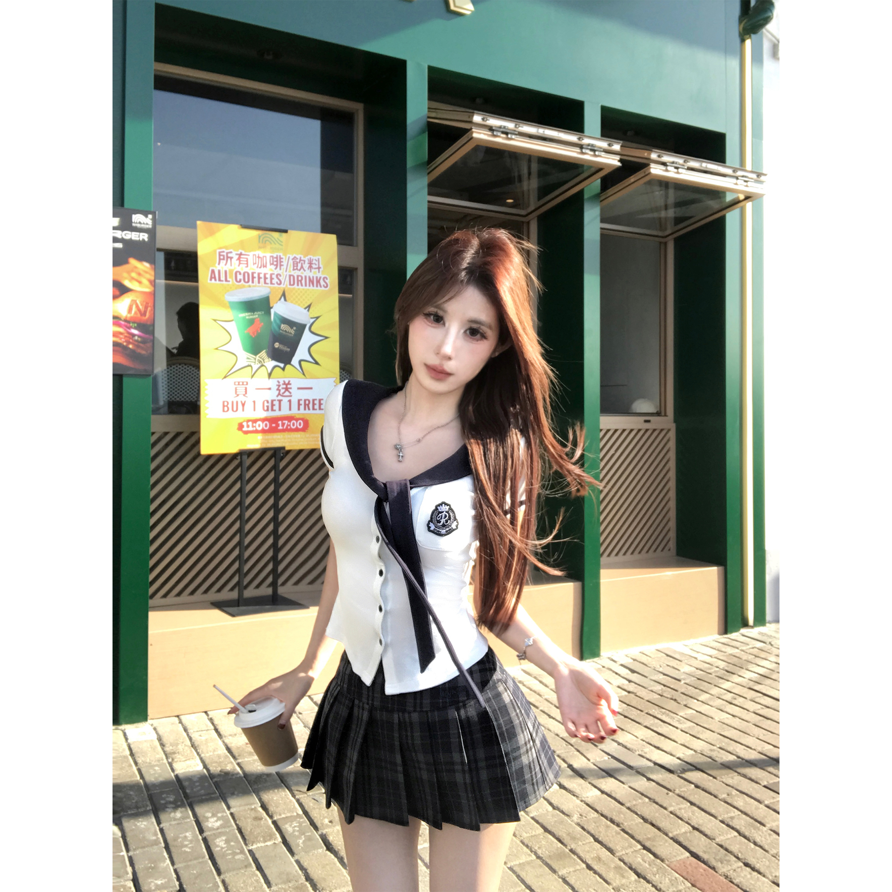 Mejiu蜜九【加州美院】原创学院辣妹短袖t恤女夏季修身设计感上衣