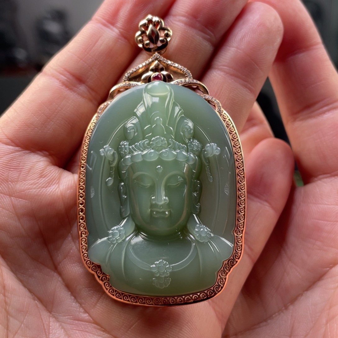 未镶嵌和田玉把件