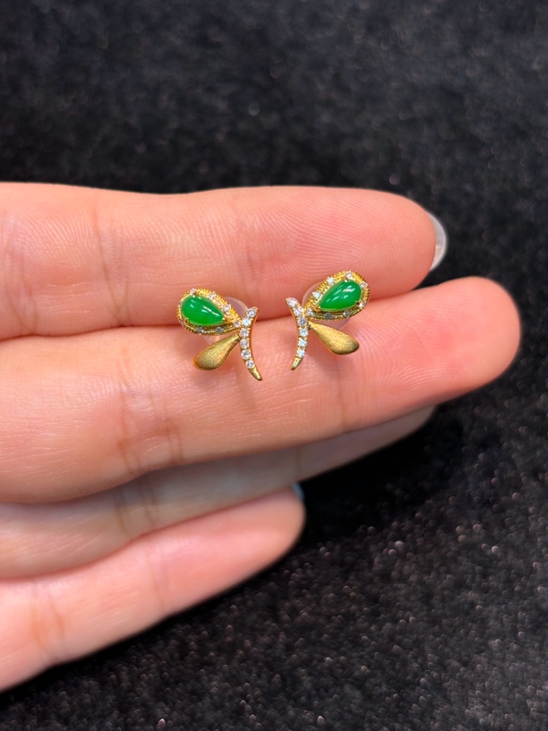 缅甸翡翠18k金耳钉