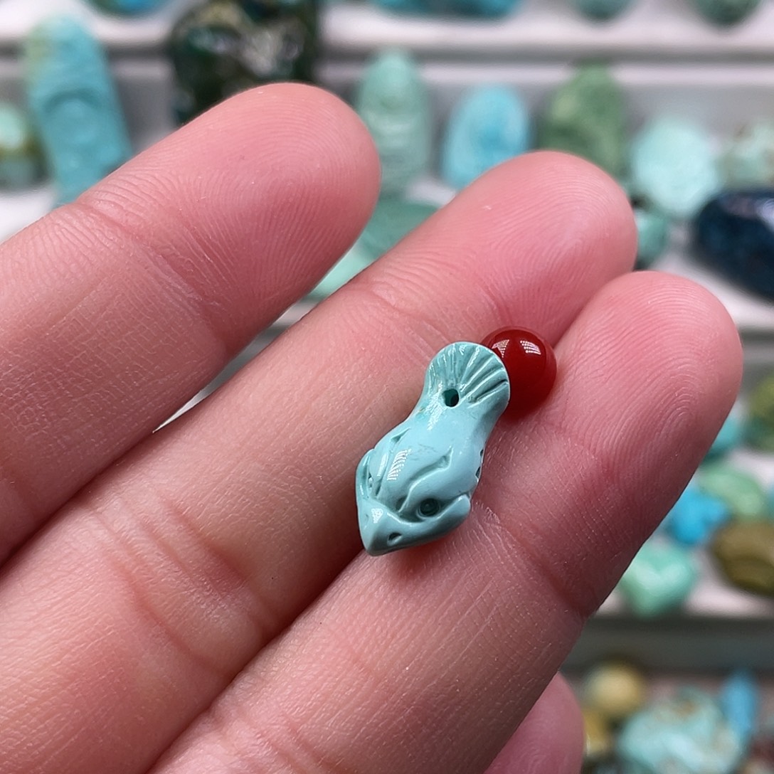 南红玛瑙未镶嵌颈饰