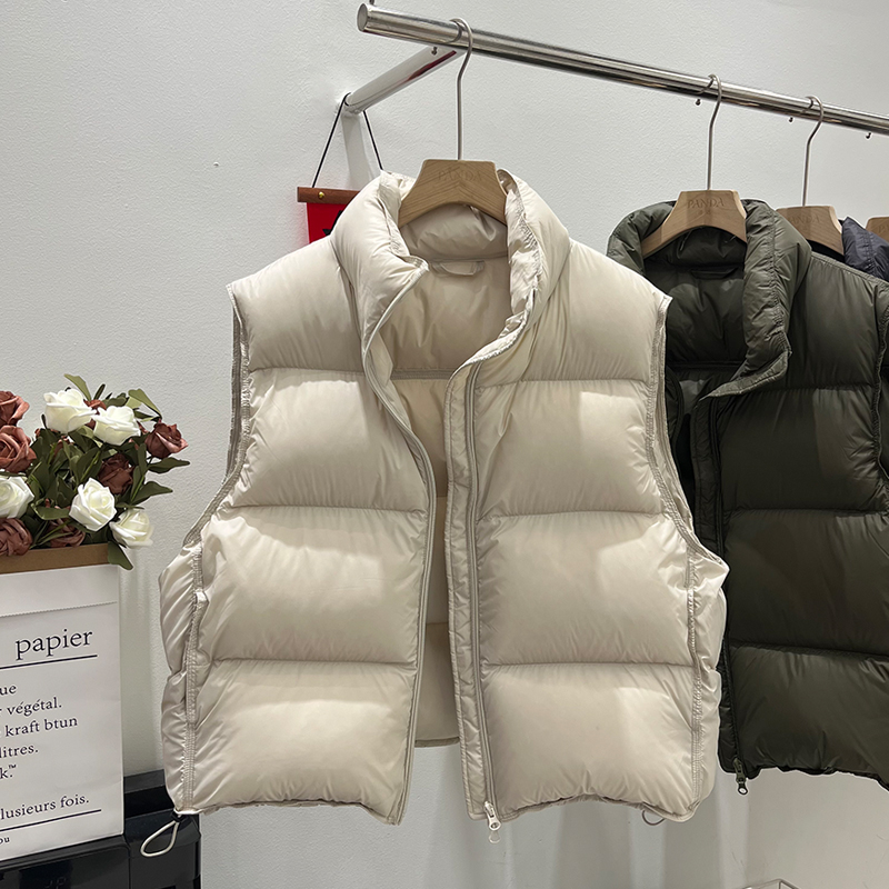 2025年新款泡芙羽绒马甲短款显瘦白鸭绒宽松加厚立领背心马夹爆款