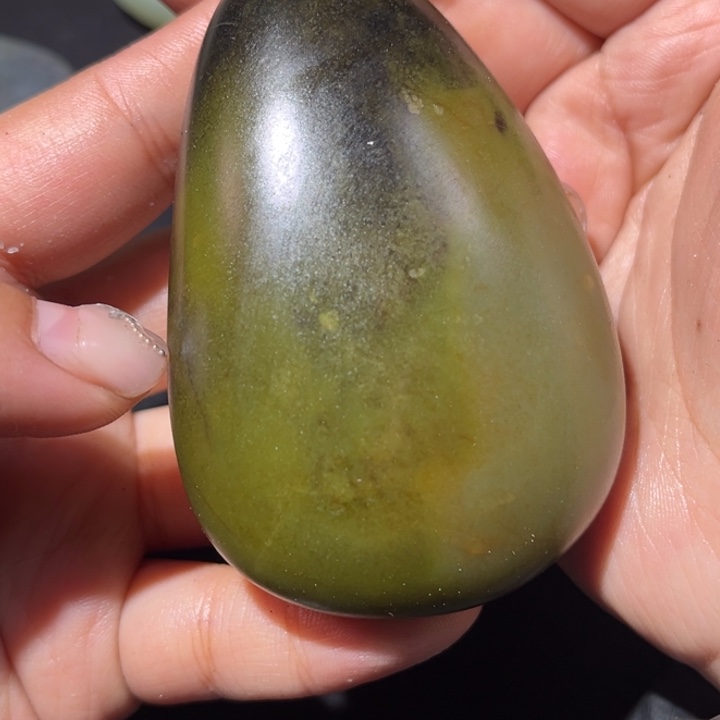 和田玉未镶嵌珠宝奇石