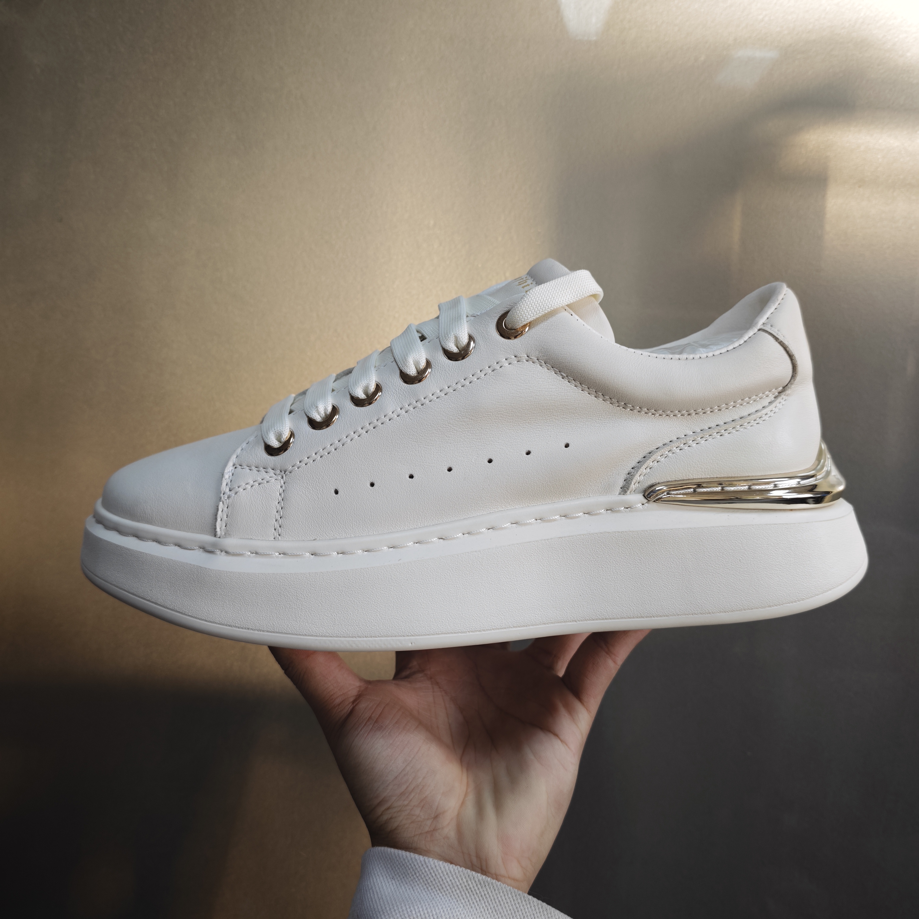 20233-秋冬新款百搭头层牛皮小白鞋潮流潮鞋时尚男鞋休闲鞋