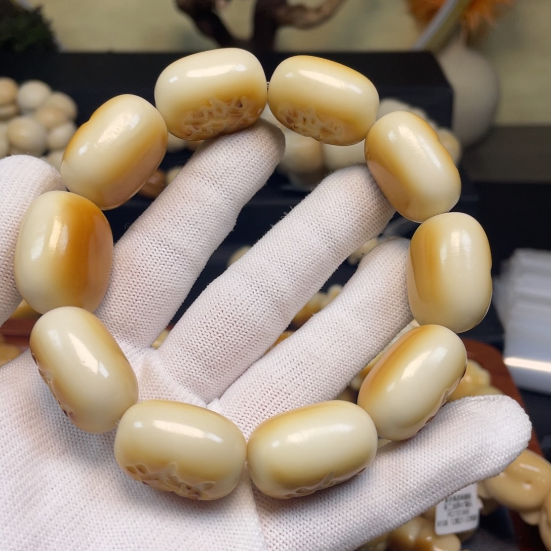 ****方菩提根/象牙果手串100发财瑕疵