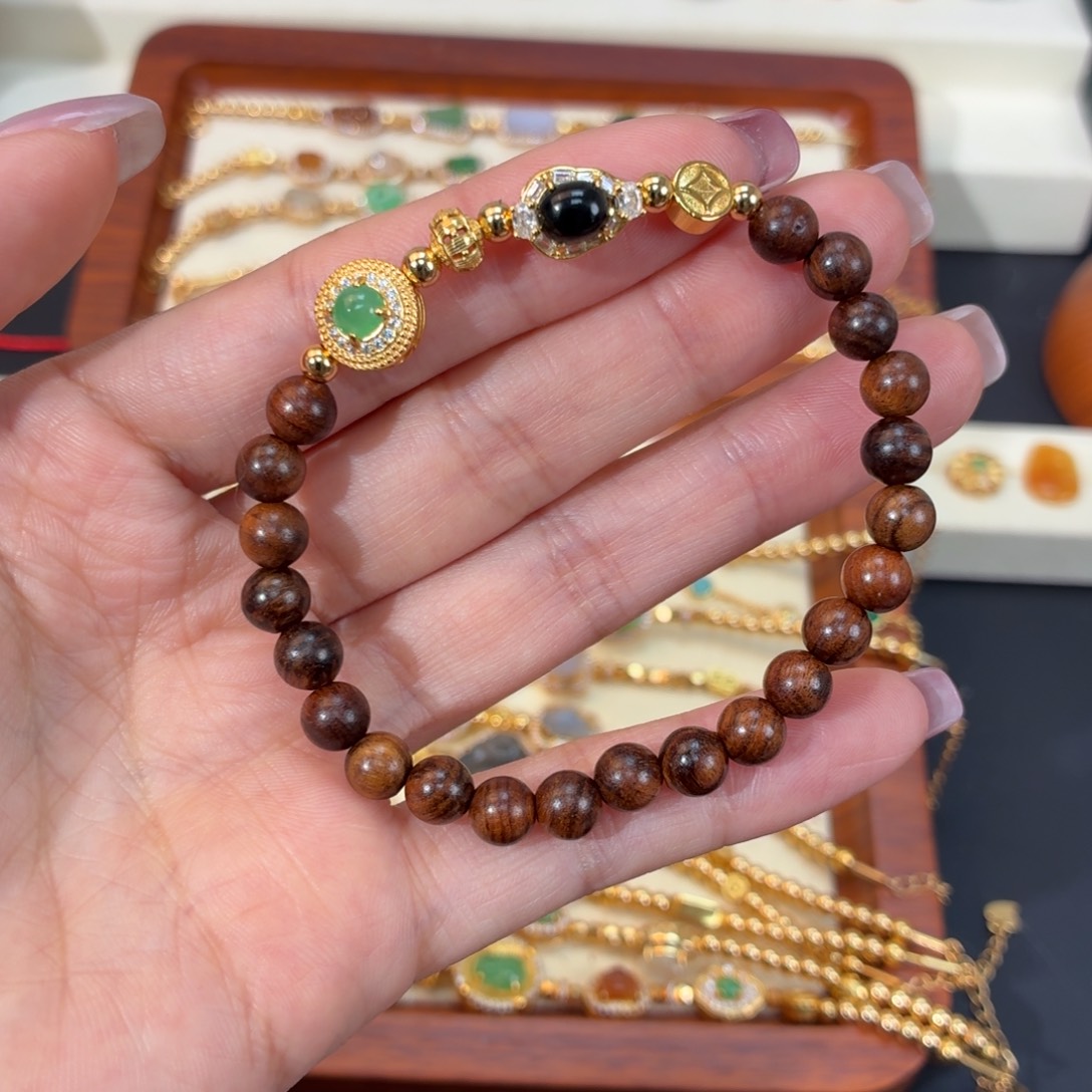 翡翠银S925镶嵌颈饰手串