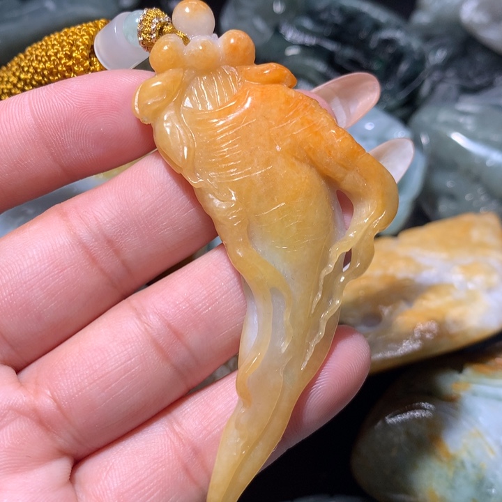 翡翠未镶嵌颈饰保真天然A货翡翠