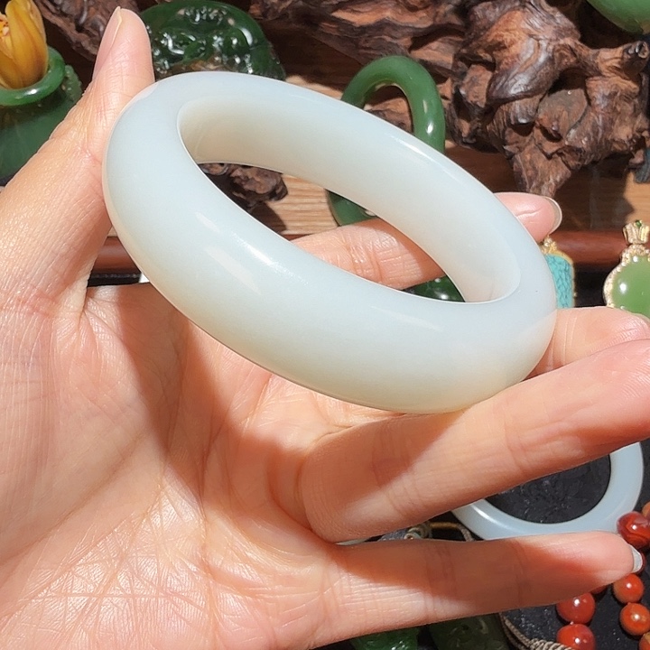 和田玉（白玉）未镶嵌手镯俄料 羊脂白玉