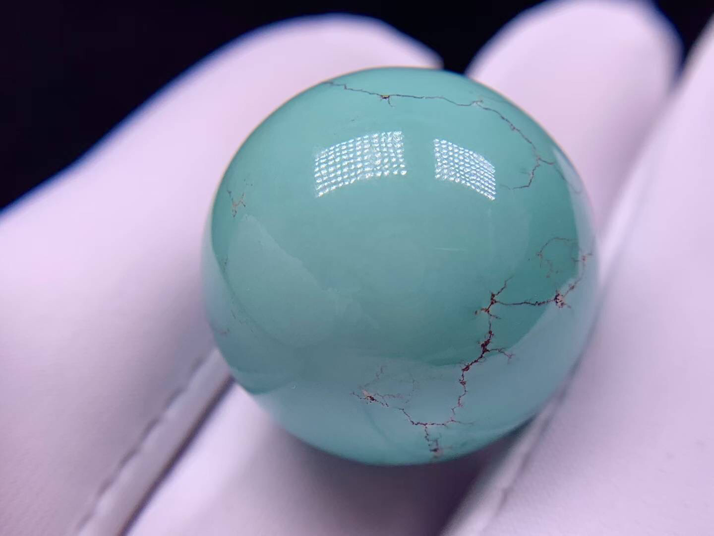 湖北天然原矿绿松石高瓷天然水草纹圆珠瓷高料润尺寸21.5mm 