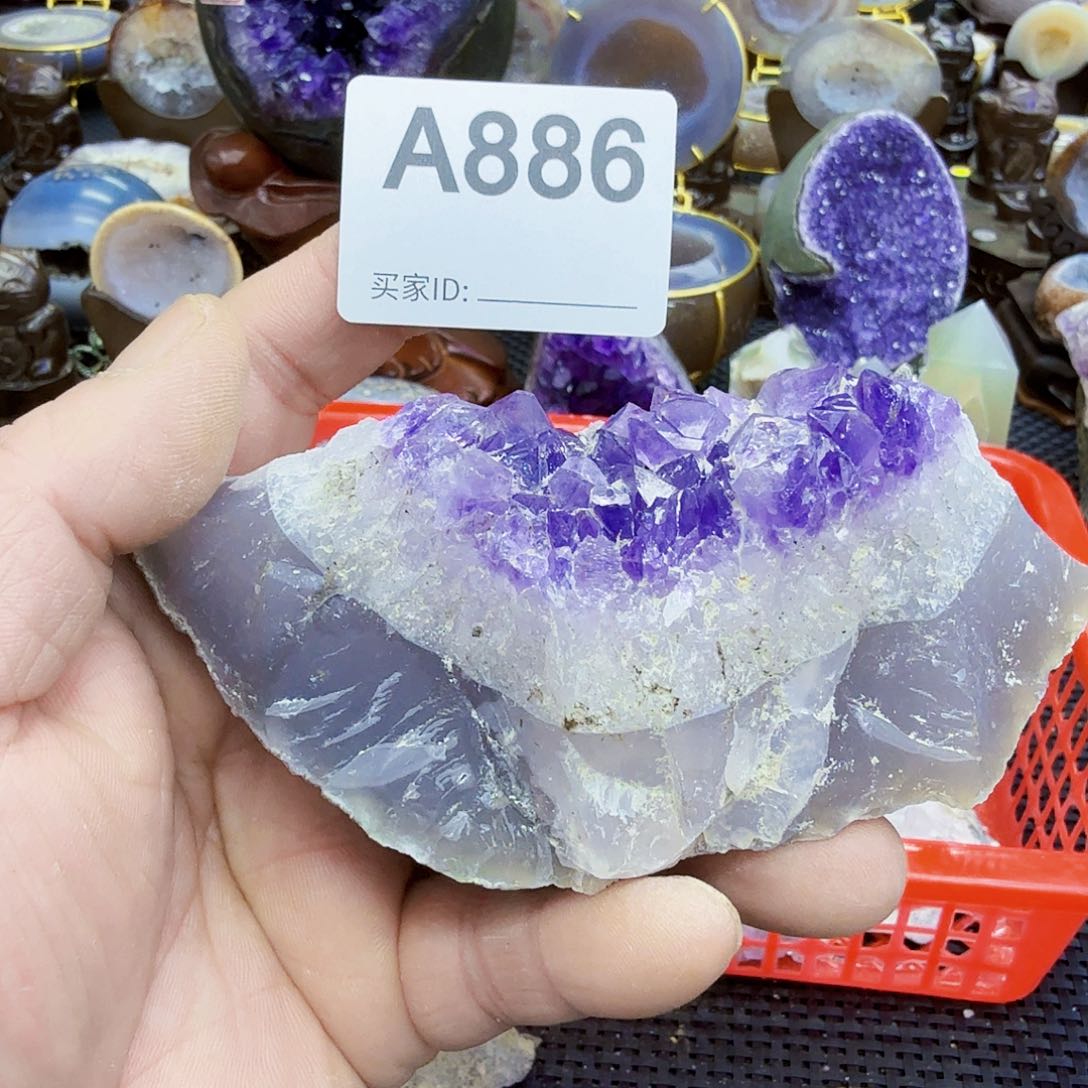 未镶嵌水晶大型摆件（非配饰）