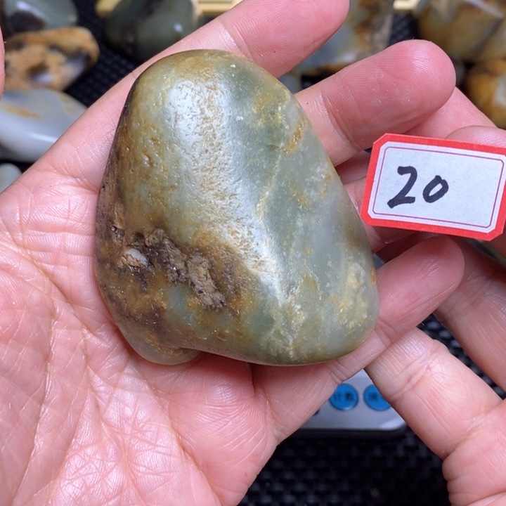 未镶嵌和田玉把件20