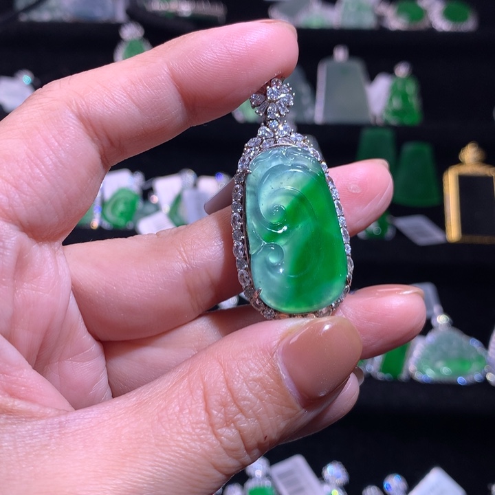 【闪购商品】银S925镶嵌戒指翡翠
