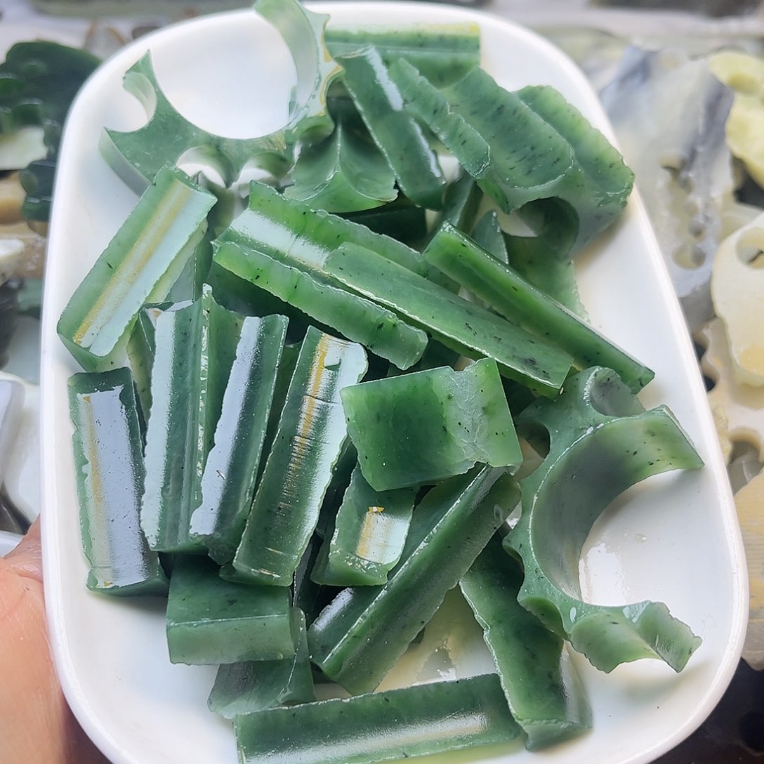 未镶嵌和田玉珠宝奇石