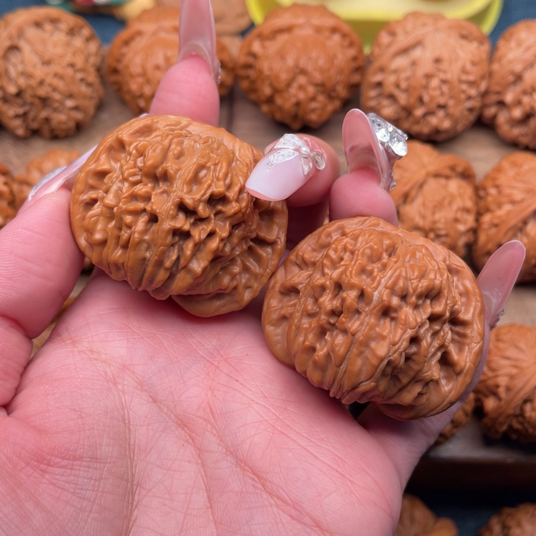 把件文玩核桃全品，汉高楼43