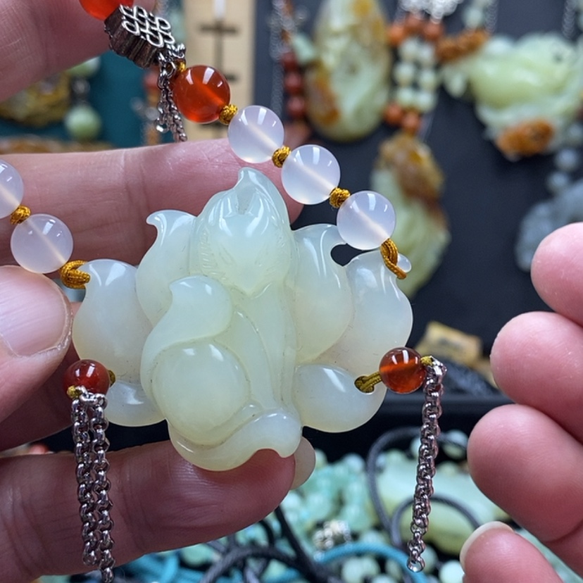 【闪购商品】蛇纹石玉吊坠未镶嵌