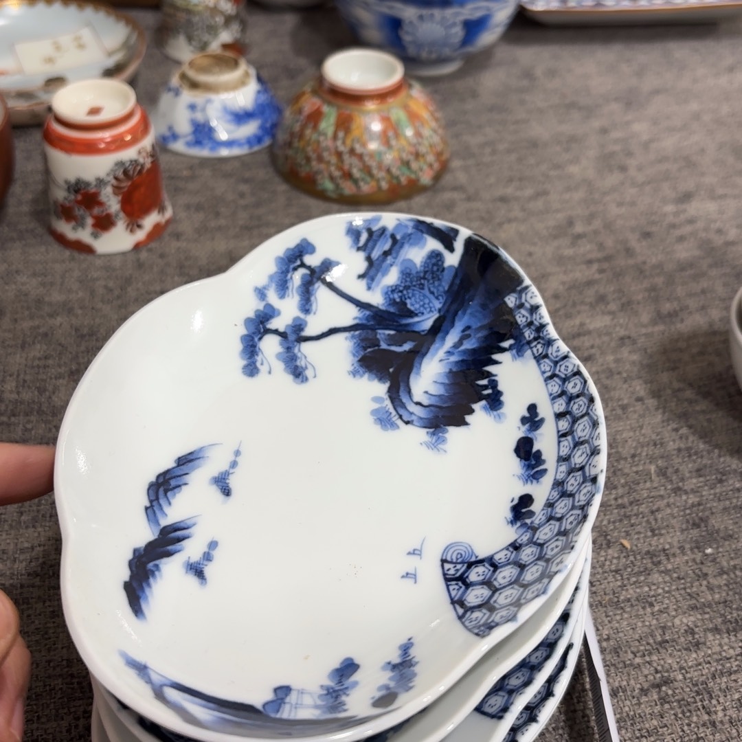 王***䍃非常好看的物品 The 