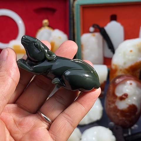 和田玉摆件未镶嵌用*?