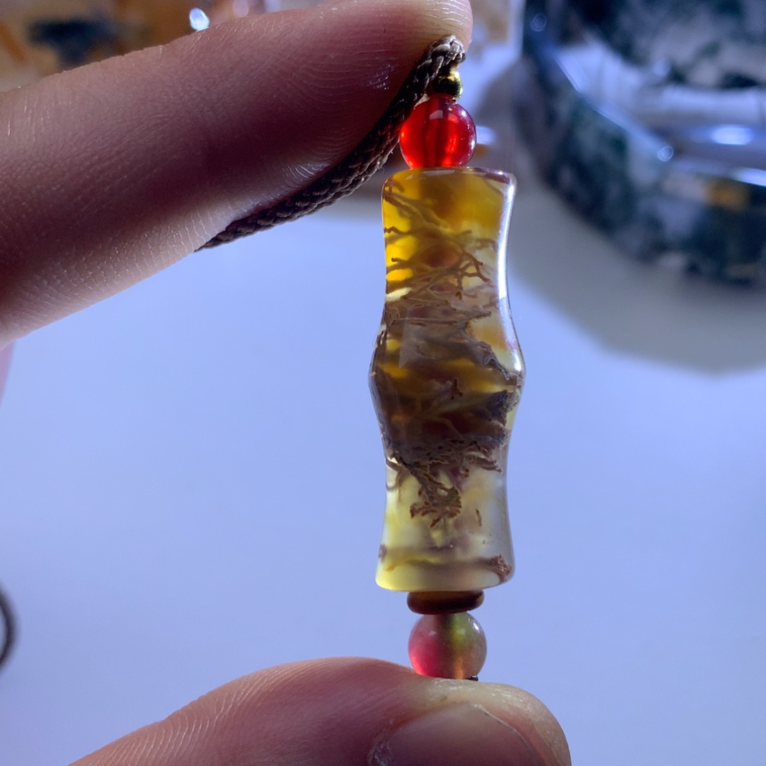 玛瑙/玉髓颈饰未镶嵌龙*