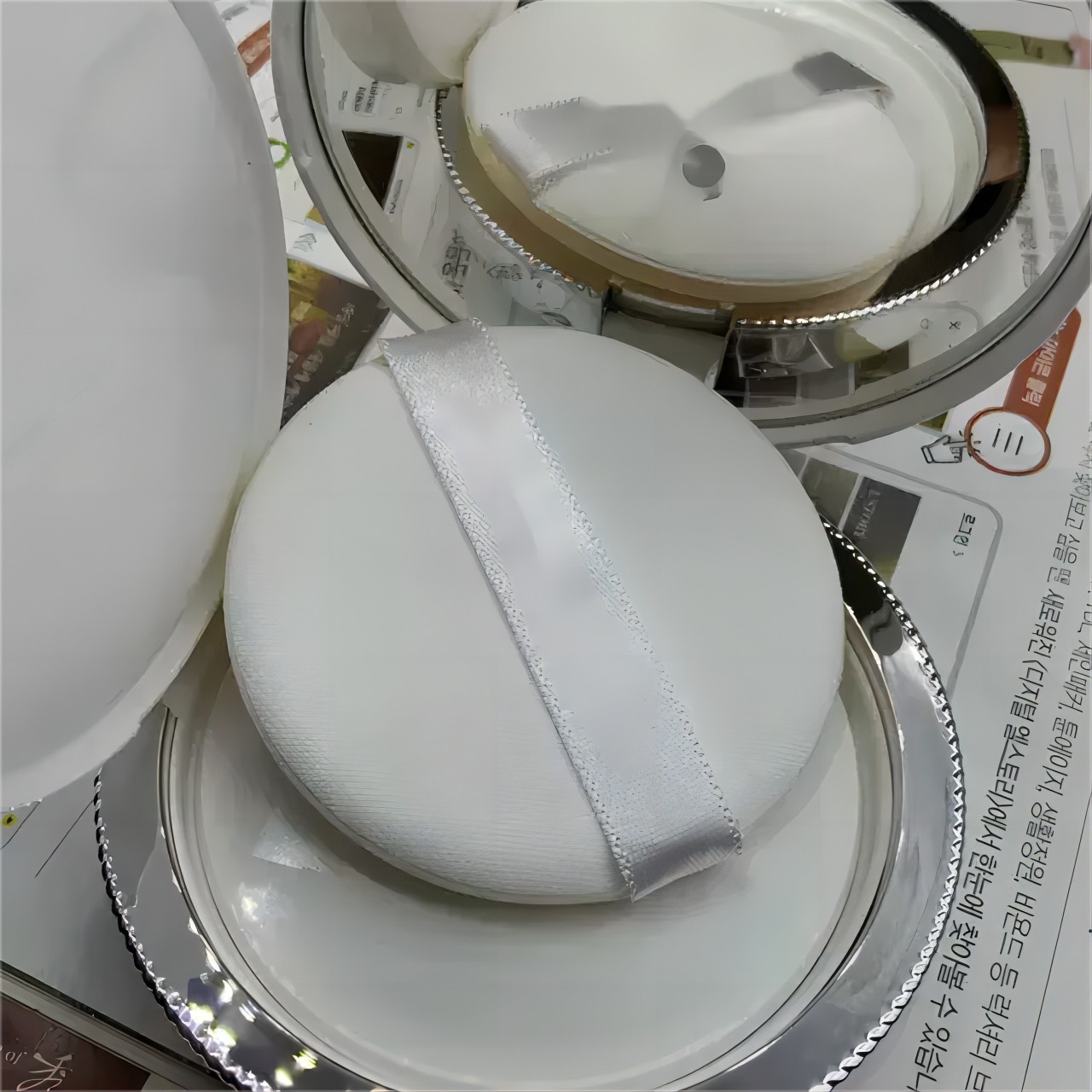【瓷娃娃妆感】-水光奶油肌，雪白色气垫轻盈沁润单品13g