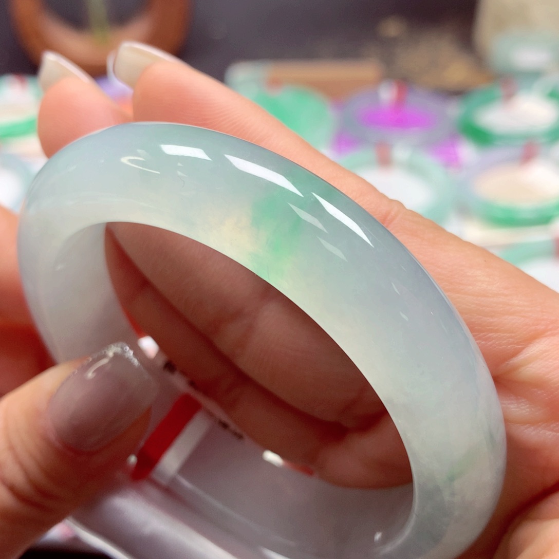 翡翠手镯未镶嵌56正22号88