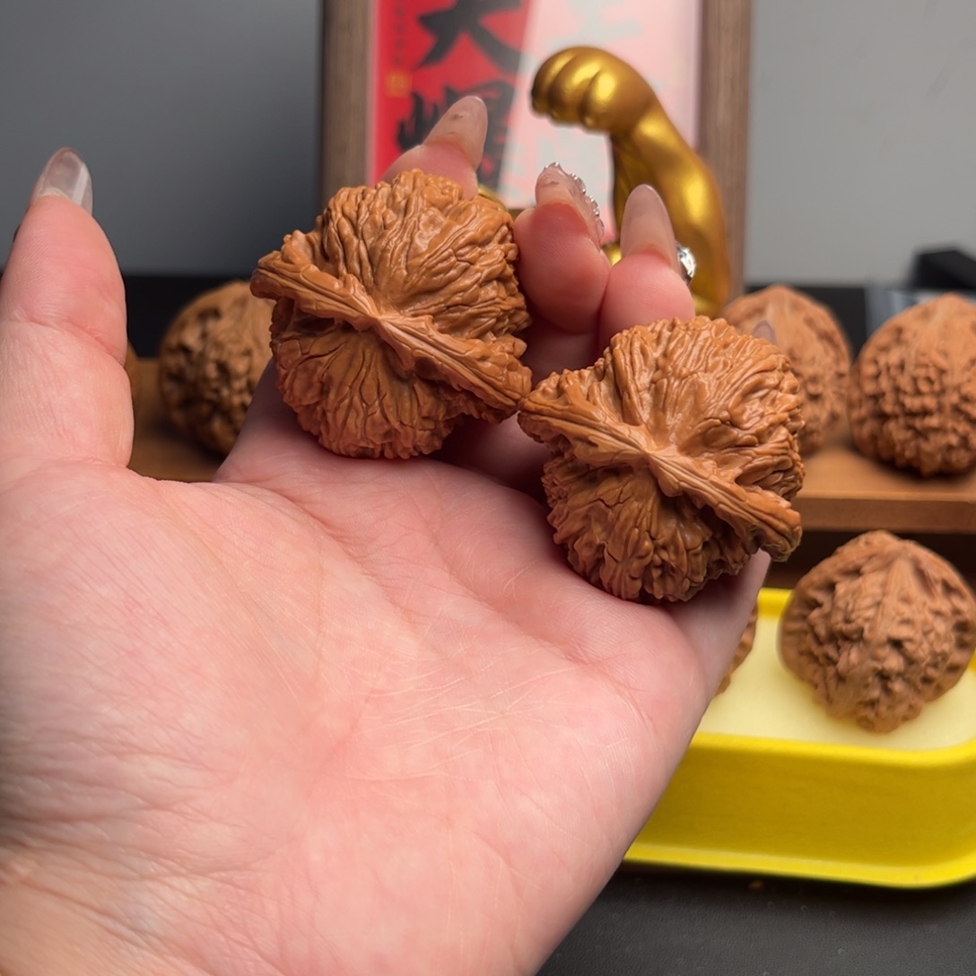 文玩核桃把件白狮子45修